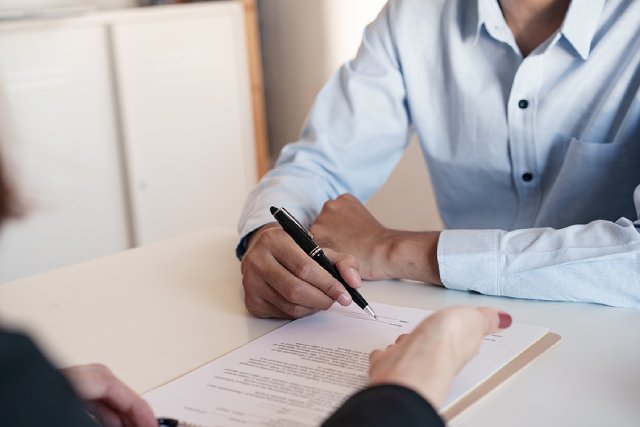 How To Read A Builder's Quote Before You Sign Anything
